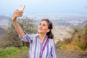 The selfie syndrome